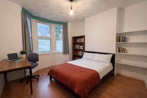 Photo 14- click for photo gallery